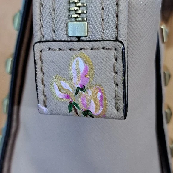 Hand Painted Purse Crossbody Bag Medium Messenger Saffiano Leather Gold Studded - Picture 7 of 15